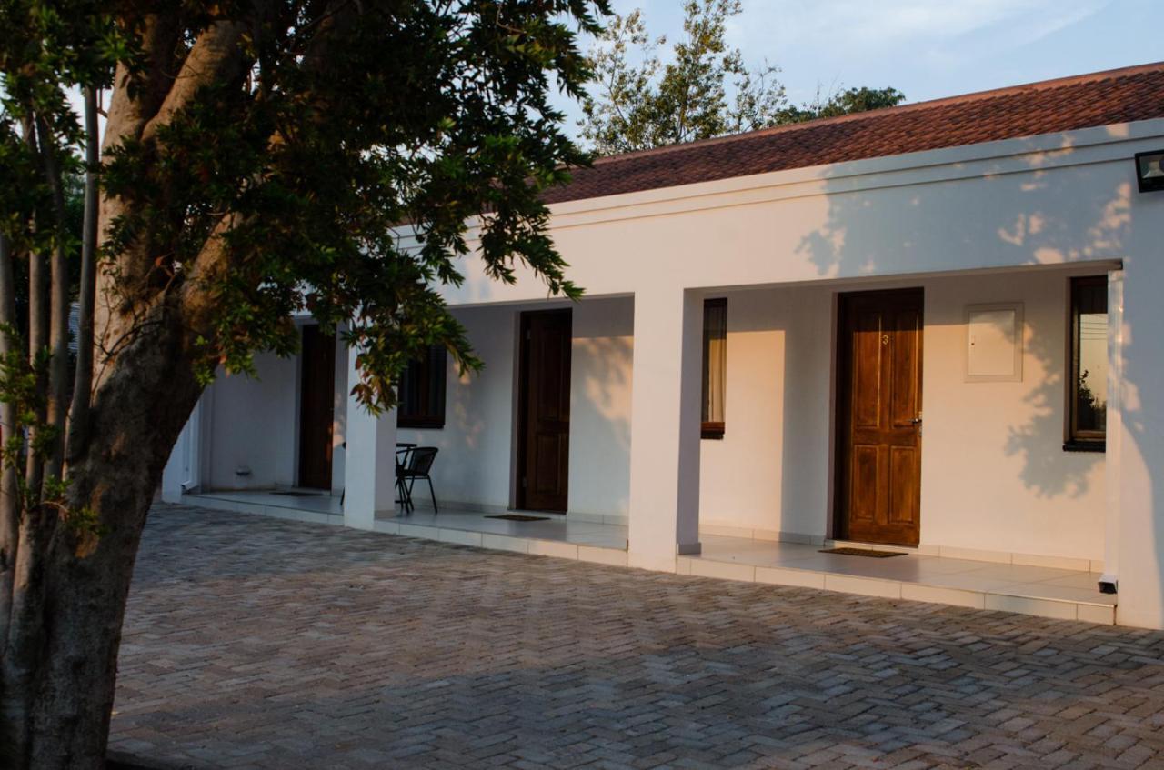 The Royal Guest House Klerksdorp Dış mekan fotoğraf